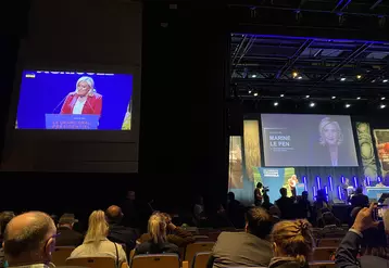Marine Le Pen au congrès de la FNSEA