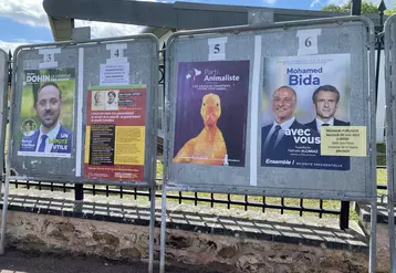 Affiche canard parti animaliste élections législatives 2022
