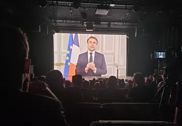 Emmanuel Macron est intervenu en vidéo lors des 40 ans du groupe Avril le 30 mai 2023 à Paris.