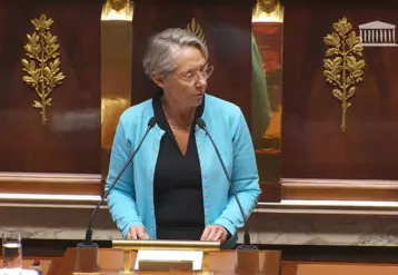 Elisabeth Borne devant les députés à l'Assemblée nationale.