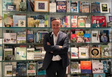 Philippe Mauguin dans son bureau au centre-siège de l'Inrae à Paris. 