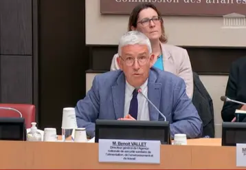 Le directeur général de l’Agence de sécurité sanitaire de l’alimentation, de l’environnement et du travail (Anses) Benoit Vallet, en commission économique de l'Assemblée nationale le 25 mars, s'exprimant sur les dispositions de la loi du sénateur Laurent Duplomb.  