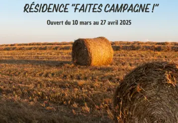 affiche faites campagne ! : meules de paille dans un champ