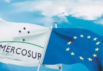 drapeau mercosur et drapeau UE