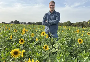 <em class="placeholder">Victor Parmentier</em>