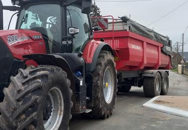 La profession demande à être consultée avant tout aménagement réalisé sur la voirie en milieu rural. 