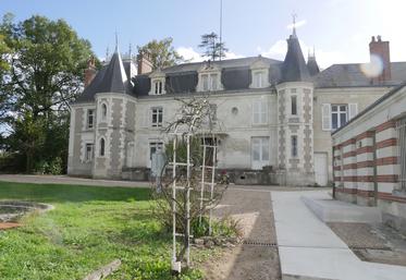 La plupart des bacheliers poursuivent leurs études en BTSA viticulture oenologie ou en BTS technico-commercial vins, bières et spiritueux