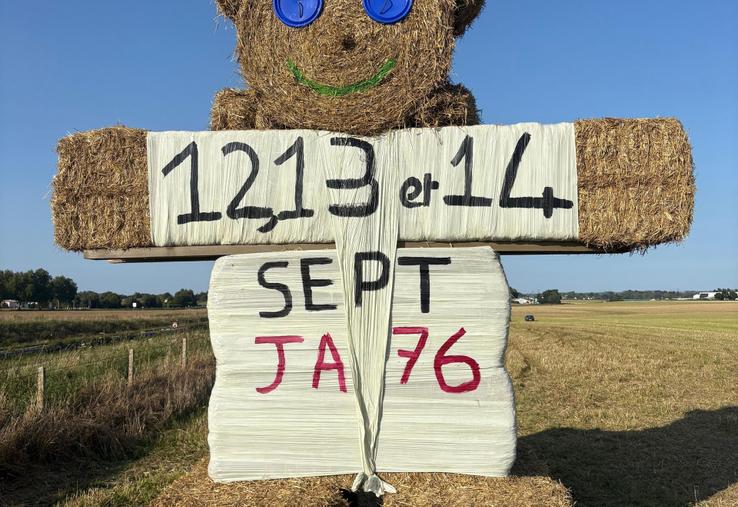 Conçue par les JA de Seine-Maritime, une première structure informe les automobilistes des dates des Terres de Jim.