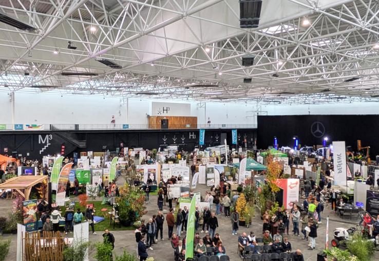 Près de 700 professionnels ont arpenté les allées pour échanger autour des enjeux de la filière végétale.