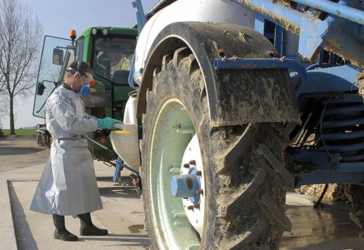La simple surveillance visuelle ne suffit plus lors du remplissage, il faut justifier de la présence d’un dispositif technique. 