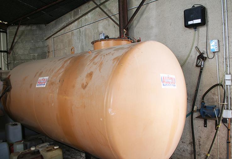 Les agriculteurs sont particulièrement exposés aux vols de carburants, dans les tracteurs ou matériels agricoles, voire directement dans les cuves.