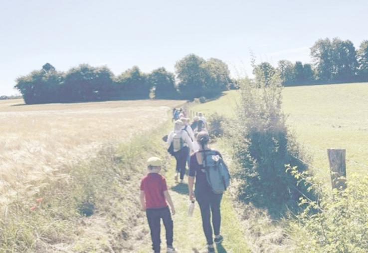 Au fil des cultures et de la visite d'une exploitation laitière, les participants ont découvert les réalités de l'agriculture locale.