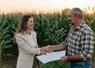 Pour les exploitants agricoles, le mandat de protection future permet d'anticiper une éventuelle incapacité et d'assurer la continuité de l'exploitation tout en protégeant le patrimoine et la famille de l'exploitant.