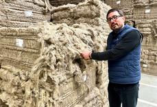 Loïc Charron a choisi l'Eure pour être au cœur du tissu économique du lin.