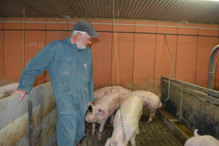 Stéphane Savalle, éleveur de porcs, à Beuzevillette,  a eu régulièrement recours au service de l’Aidsa durant sa carrière. 