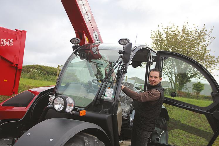 À Sasseville, Florent Leblond, chef d’atelier chez Novagri, vient de recevoir un télescopique Case IH avec lequel il réalisera des démonstrations dans les mois qui viennent.