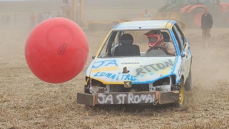 Dures journées pour les ballons de l’auto-foot.