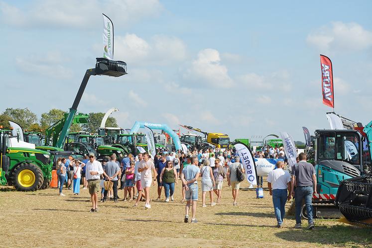 L’exposition de matériel agricole était une belle occasion de découvrir toutes les nouveautés des concessionnaires.