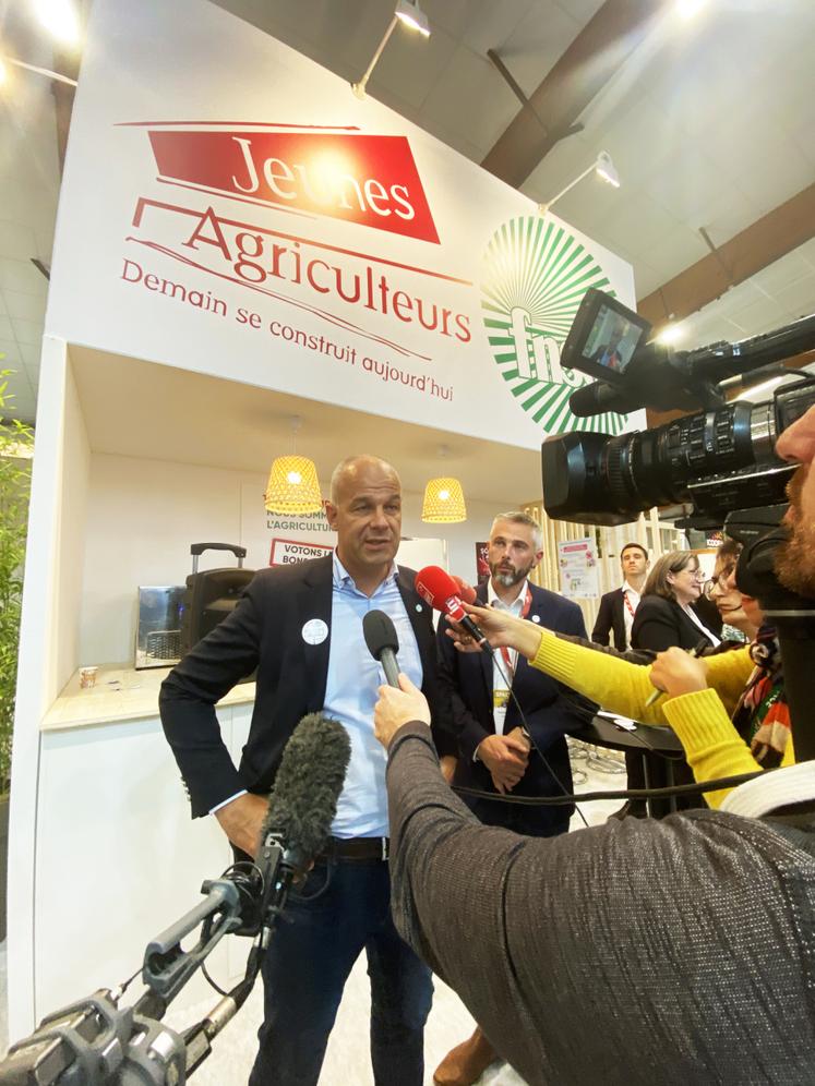 La FNSEA et Jeunes Agriculteurs ont menacé de reprendre les manifestations.