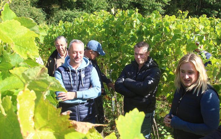 Octobre 2024. Une dizaine de porteurs de projets s'était donné rendez-vous chez Delphine et Matt Angwin.