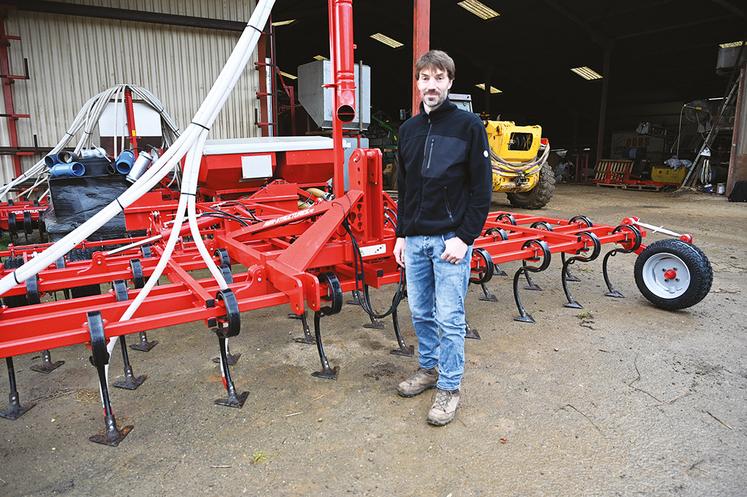 À la tête d’Agri-structures, Dorian Blot est agriculteur dans le sud de l’Essonne. En plus de son exploitation, il conçoit et fabrique du matériel agricole.