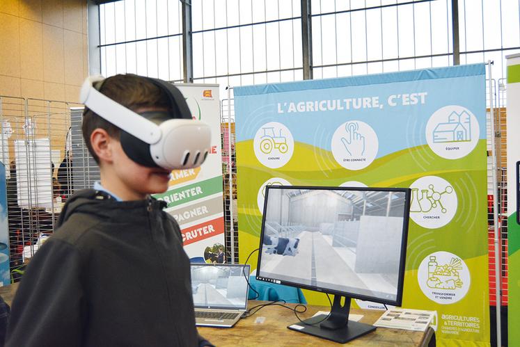 Plongée immersive dans le monde agricole : visite d’une ferme grâce à la réalité virtuelle.