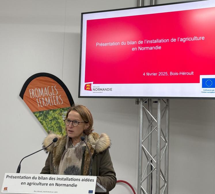"Si nous installons uniquement des gens issus du monde agricole, nous aurons des exploitations à l'abandon", a souligné Clothilde Eudier.