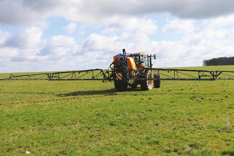 Pour éviter les déconvenues au champ, l'anticipation des travaux d'entretien du pulvérisateur est essentielle.