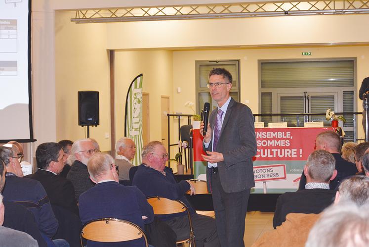 Jean Kugler, directeur de la DDTM 76, a participé aux échanges avec la salle.