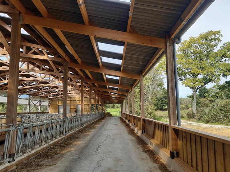 Disposer de larges ouvertures reste la meilleure solution pour gérer l’ambiance des bâtiments.