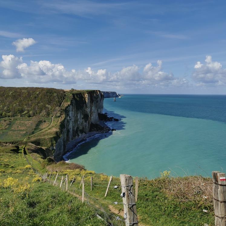 La proximité de la mer et du GR 21 plaît beaucoup aux vacanciers.