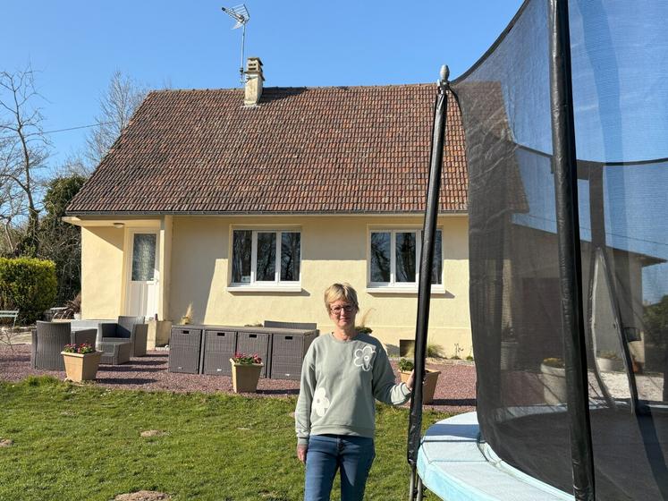 Avec 2 000 m2 de jardin clos, les familles et les propriétaires d'animaux se sentent chez eux. C'est le souhait de Nathalie Letellier.
