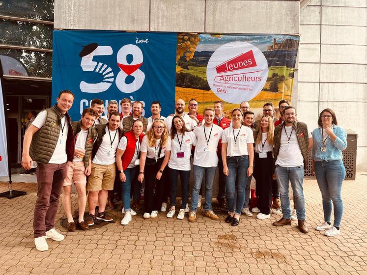 La délégation JA Normandie au Congrès national à Auch (Gers).