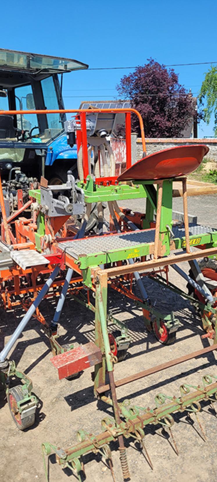 « Notre semoir répond vraiment à cette exigence : il est modulaire et on peut facilement modifier les écartements. »