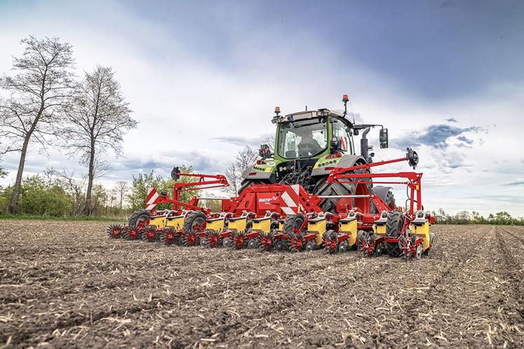 La nouvelle génération de la série Matrix sait convaincre par un guidage en profondeur exacte, une séparation et dépose précise, et une commande confortable.