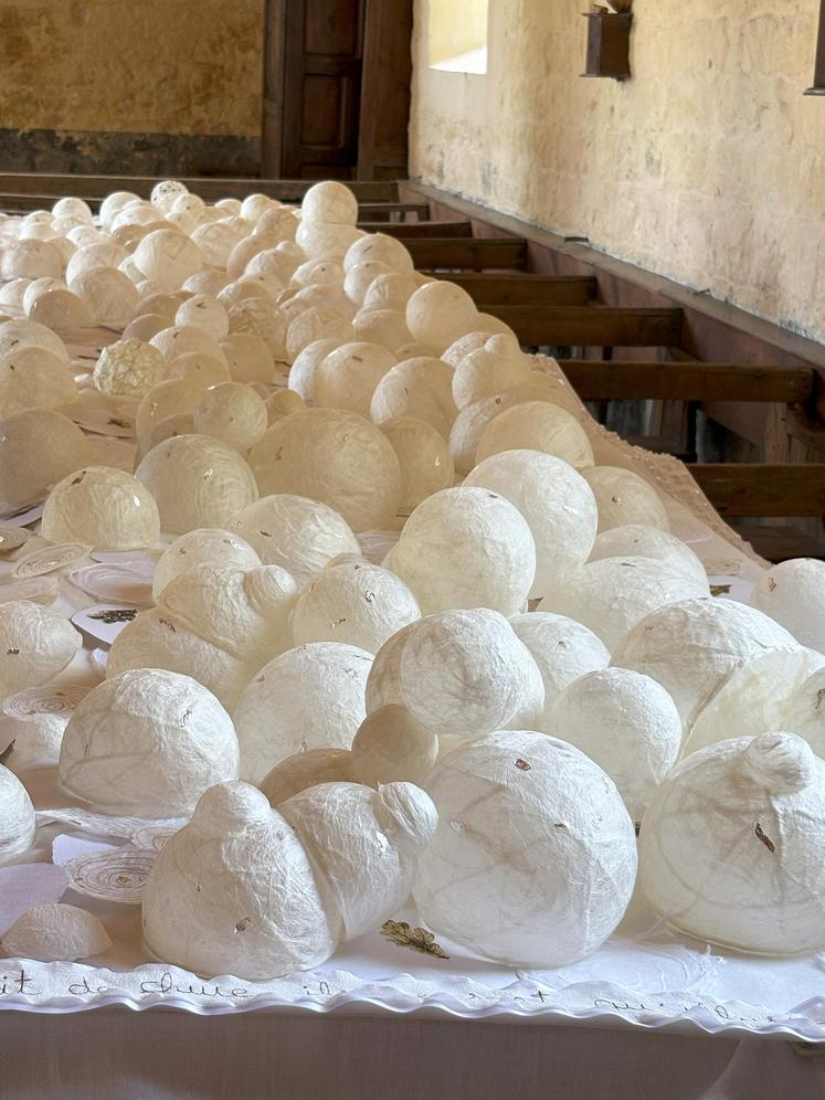 Le Festival du lin est également l’occasion de découvrir la richesse du patrimoine seinomarin. Ici l’église du hameau d’Iclon, sur la commune d’Angiens.