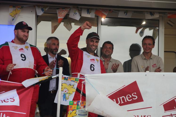 Antoine Bourret, originaire de l'Ain, est sacré champion de France de labour en planche.