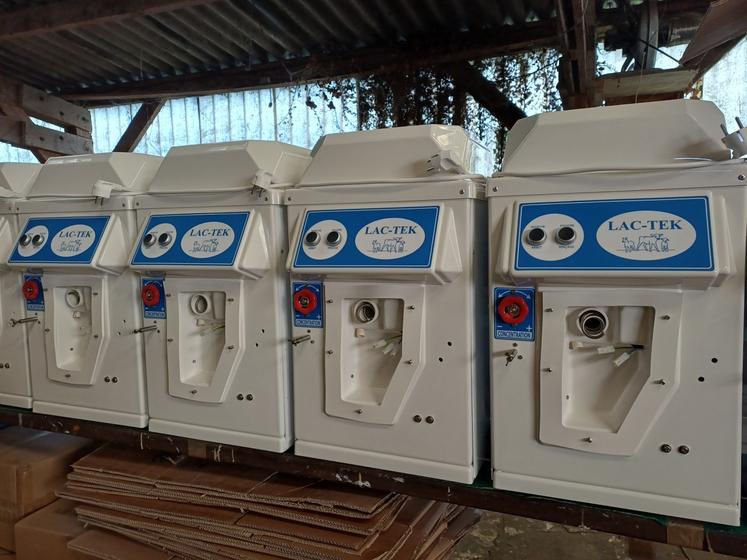 Les Ets Legrain commercialisent 300 machines par an en France, en Europe et dans le monde. 