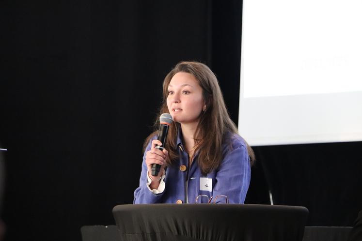 Chloé Vasseur, directrice technique de Mijuin, marque normande spécialisée dans le lin et basée en Seine-Maritime, est intervenue lors de la table ronde. « On veut éveiller les consciences tout en prônant le travail collaboratif », a-t-elle souligné.