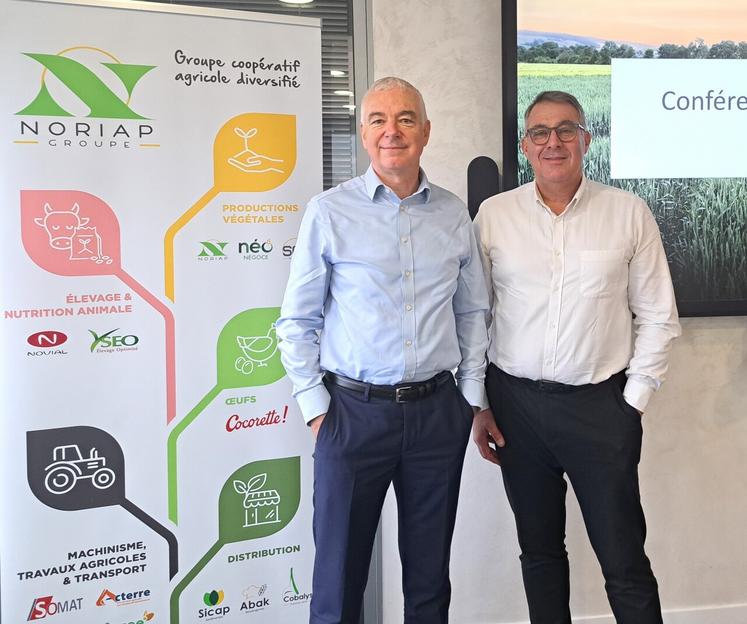 David Saelens (à droite), président du groupe Noriap, et Damien François, son directeur général : " Nous croyons et nous contribuons à la résilience économique et agronomique des exploitations locales par la complémentarité entre productions végétales et animales ".