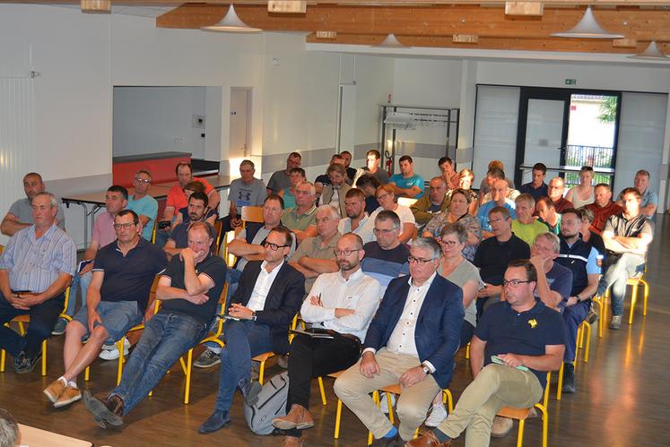 FNSEA 76 et JA 76 organisent des réunions d’information pour les agriculteurs frappés par les orages de juillet.