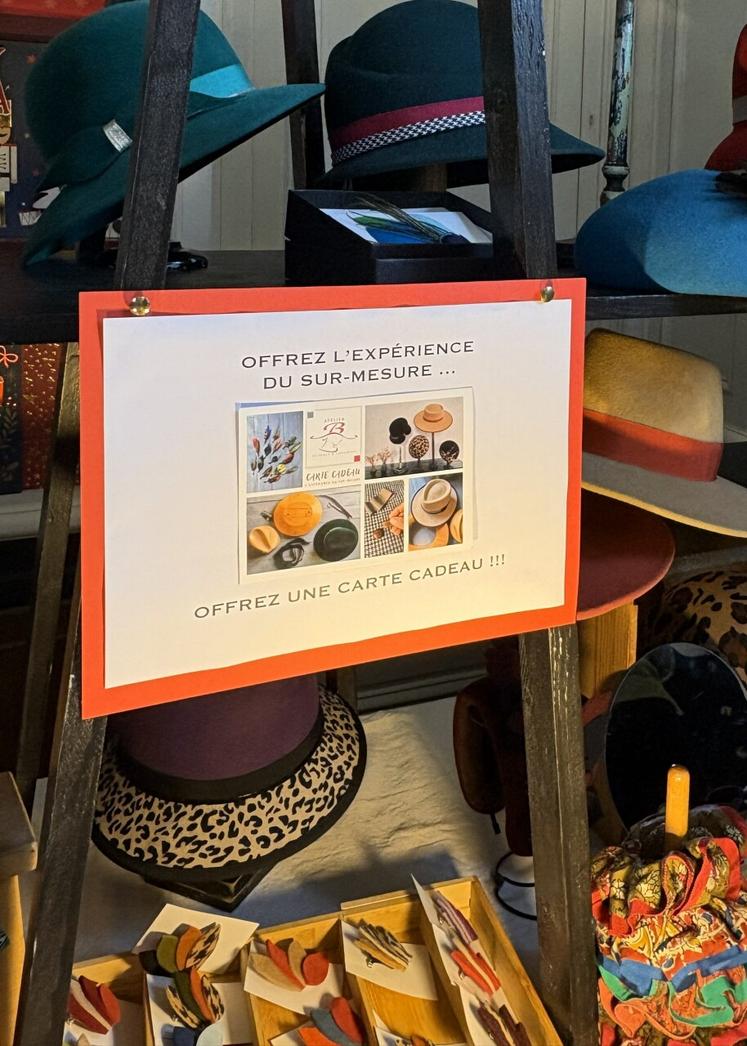 Une carte-cadeau pour un beau chapeau.