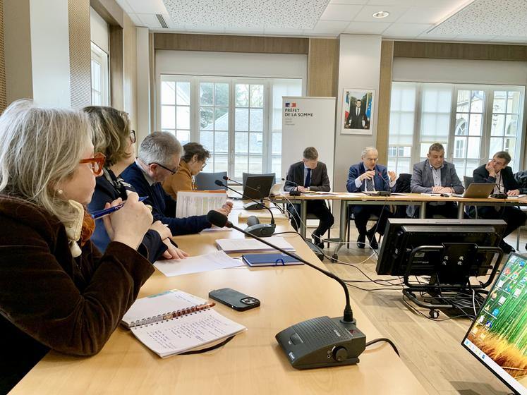 La profession agricole, reçue entre autres par le préfet Rollon-Mouchel Blaisot, a été claire : sans reconnaissance de la perte de chance et la mise en place d'indemnisations complémentaires, les négociations resteront gelées.