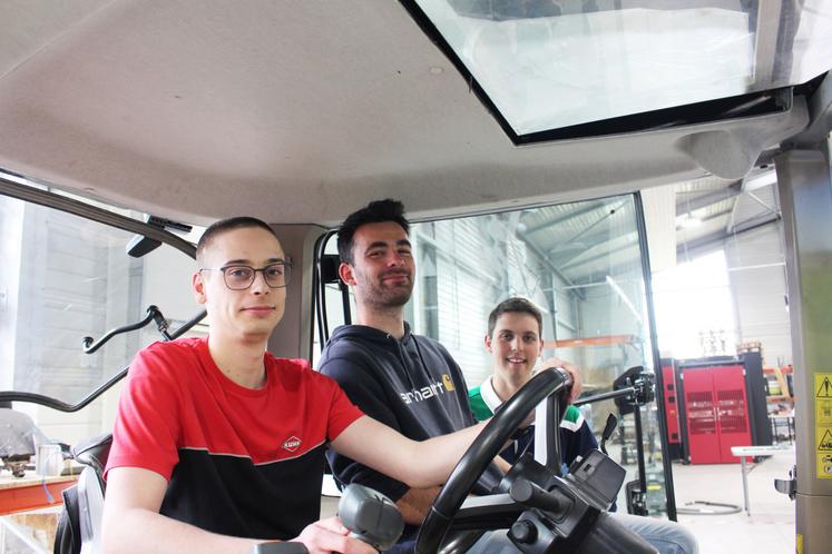 Nathan, Nicolas et Maxime font partie de l'équipe qui a mené ce projet pédagogique.