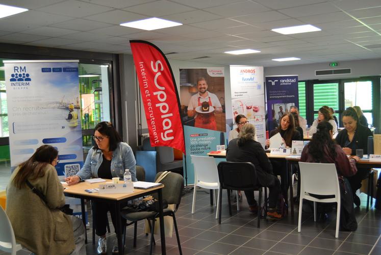 Charlène Buquet, assistante commerciale chez RM Interim.