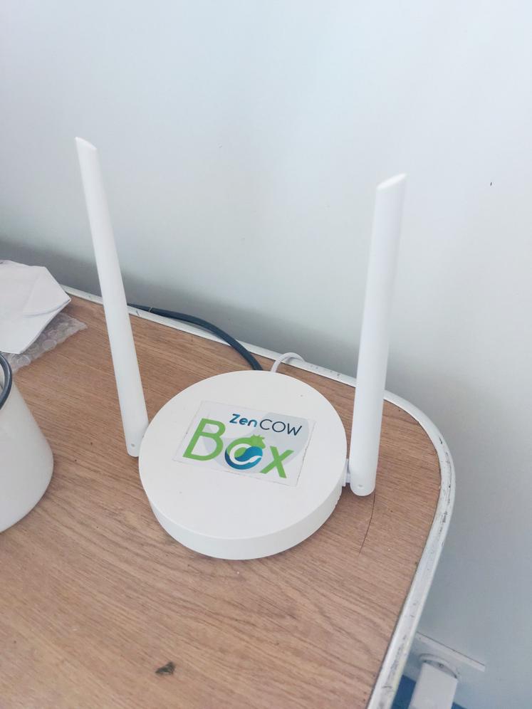 L'installation ZenCow, solution IoT, pour suivre, mesurer, analyser et agir sur le risque de stress thermique dans le bâtiment d'élevage de ruminants.
