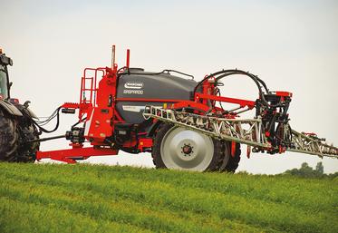 Le Campo P-32 de Maschio Gaspardo. Le modèle est équipé d’une rampe aluminium Pommier.