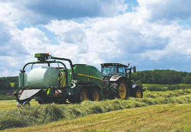 La John Deere C 441 R fait partie des machines les plus rapides du marché.