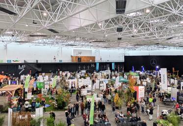 Près de 700 professionnels ont arpenté les allées pour échanger autour des enjeux de la filière végétale.