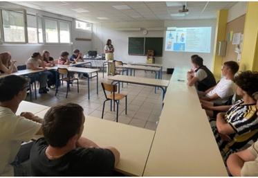 Intervention auprès de lycéens au lycée agricole de Sées.